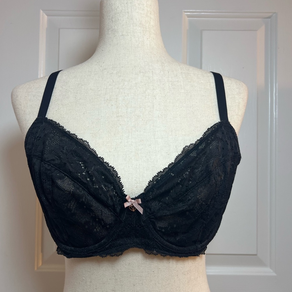 Victoria Secret‎ Wicked Unlined Balconette Bra
- Black  36DD